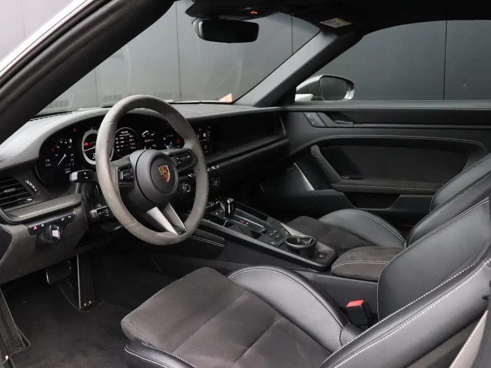 Porsche 911 3.0 Carrera 4 GTS uit 2023, foto 16