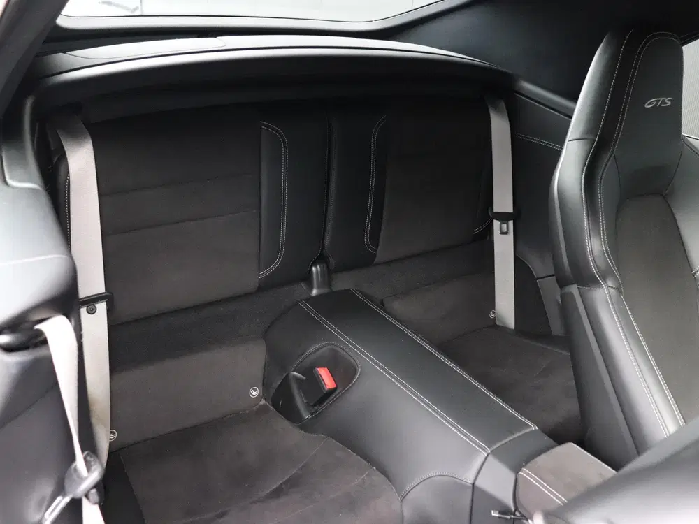 Porsche 911 3.0 Carrera 4 GTS uit 2023, foto 19