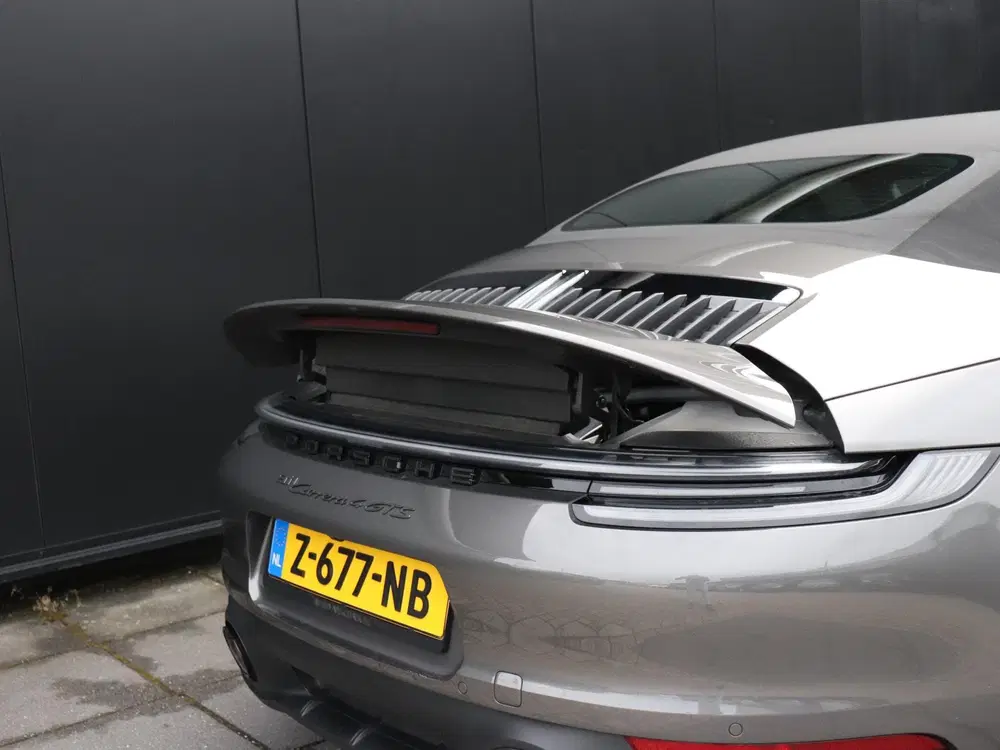 Porsche 911 3.0 Carrera 4 GTS uit 2023, foto 20
