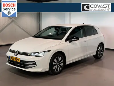 Volkswagen Golf 1.5 eTSI Goal 150pk|LED|Navigatie|Virtual|Ca uit 2025