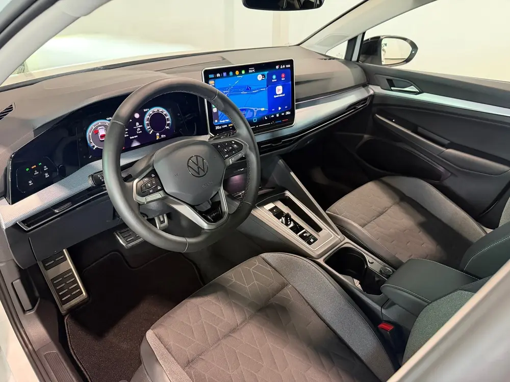 Volkswagen Golf 1.5 eTSI Goal 150pk|LED|Navigatie|Virtual|Ca uit 2025, foto 3