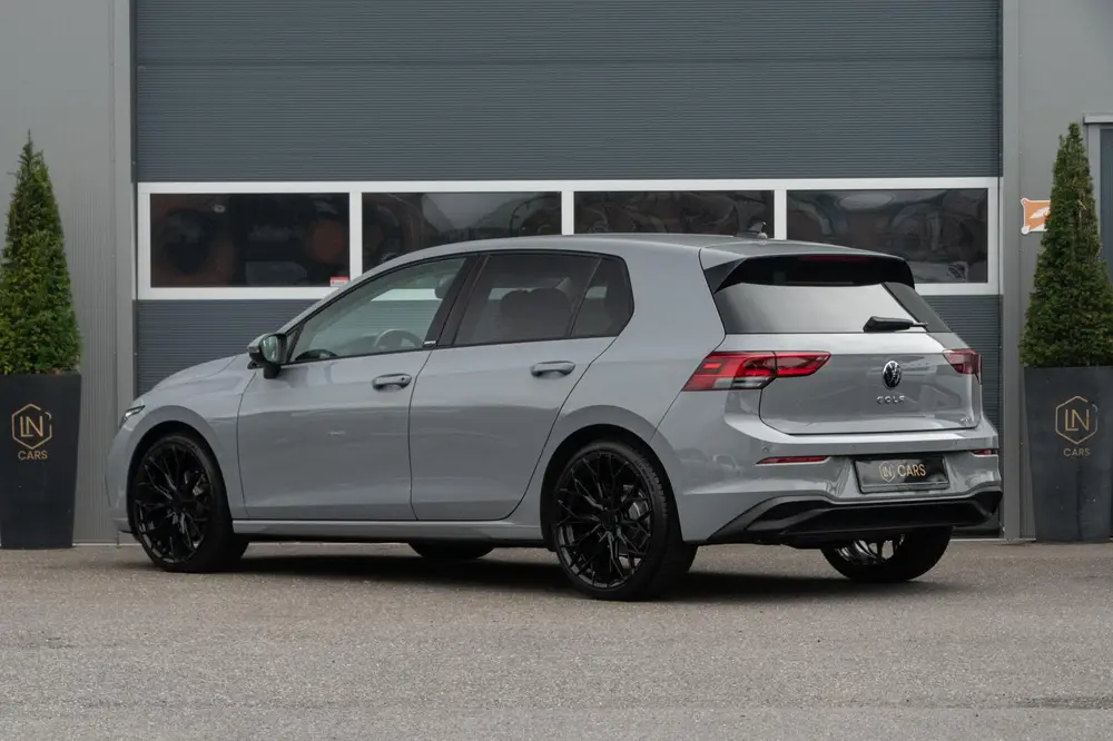 Volkswagen Golf 1.0 eTSI Life|Sfeerverlichting|stuurverwarmd uit 2021, foto 7