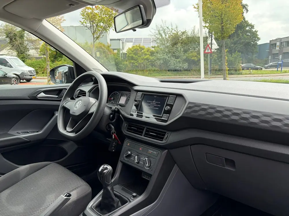 Volkswagen T-CROSS 1.0 TSI Life Business uit 2019, foto 19