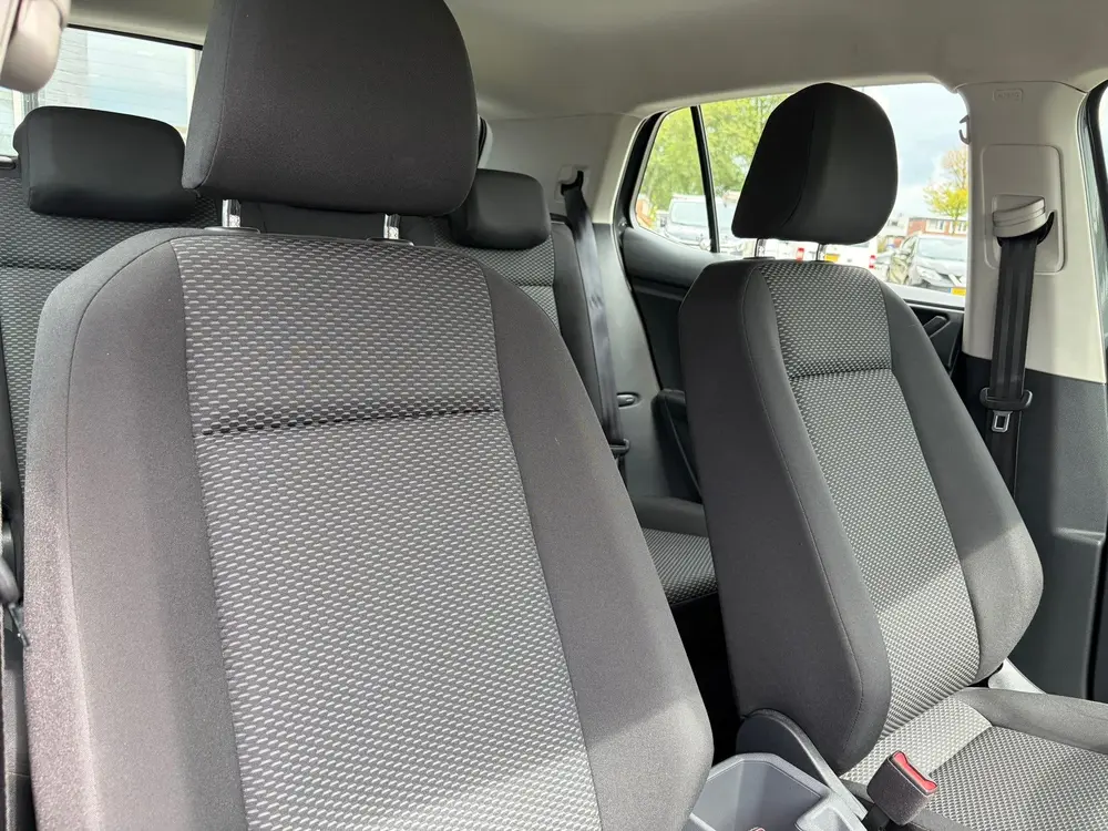 Volkswagen T-CROSS 1.0 TSI Life Business uit 2019, foto 20