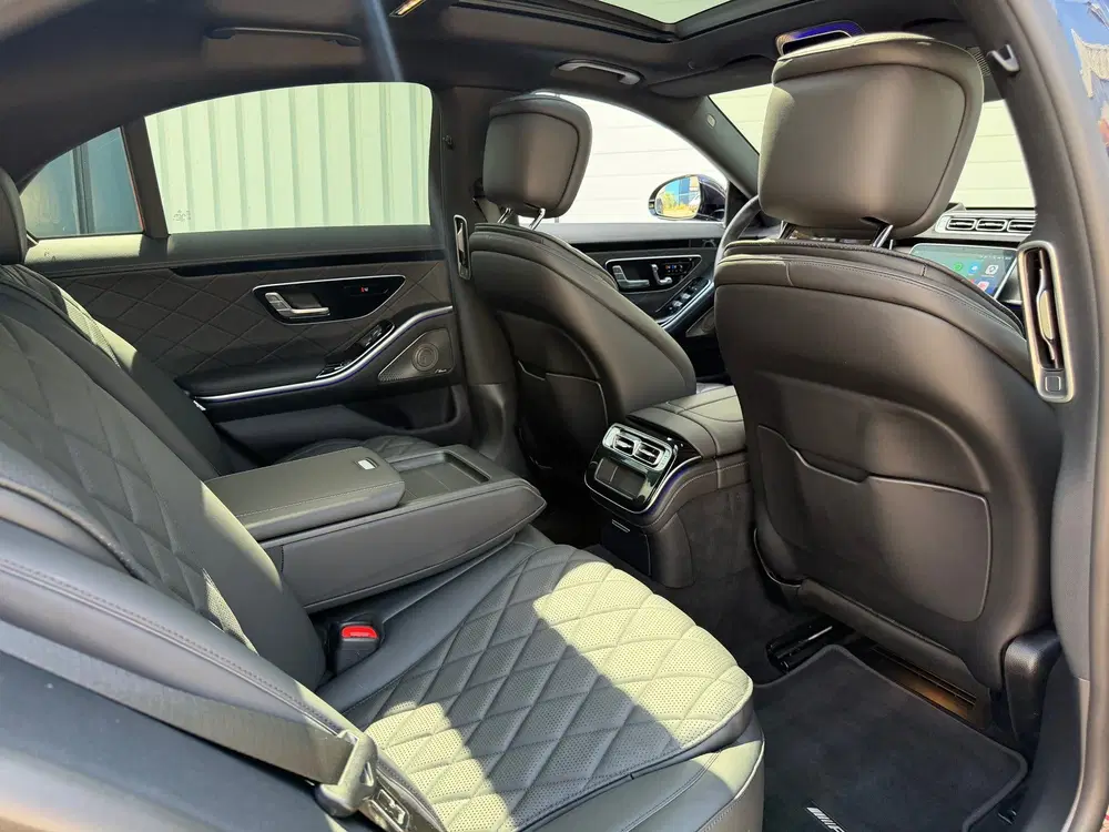 Mercedes-Benz S-Klasse 580 e AMG Line Pano uit 2023, foto 17