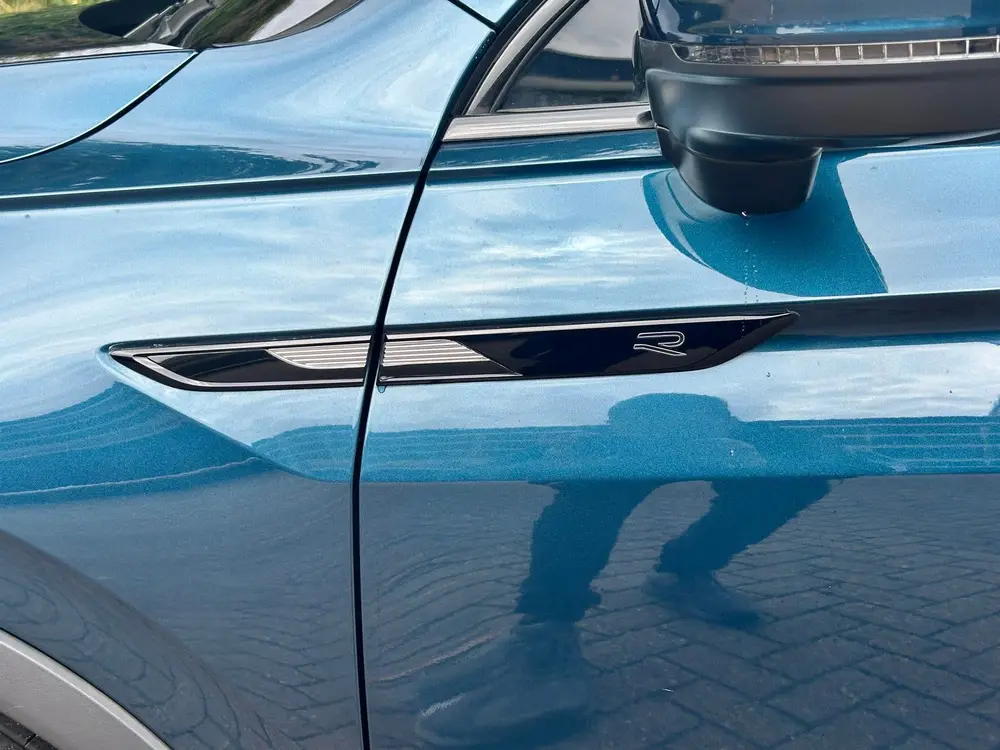 Volkswagen Tiguan VW Tiguan 2.0 TSI 190pk 4 DSG Nightshade Blue Metallic uit 2021, foto 8