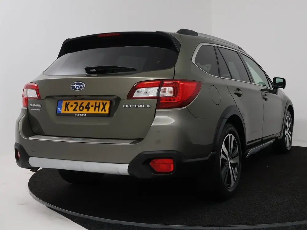 Subaru Outback 2.5i Premium AWD | 1e Eigenaar | Trekhaak | S uit 2021, foto 2