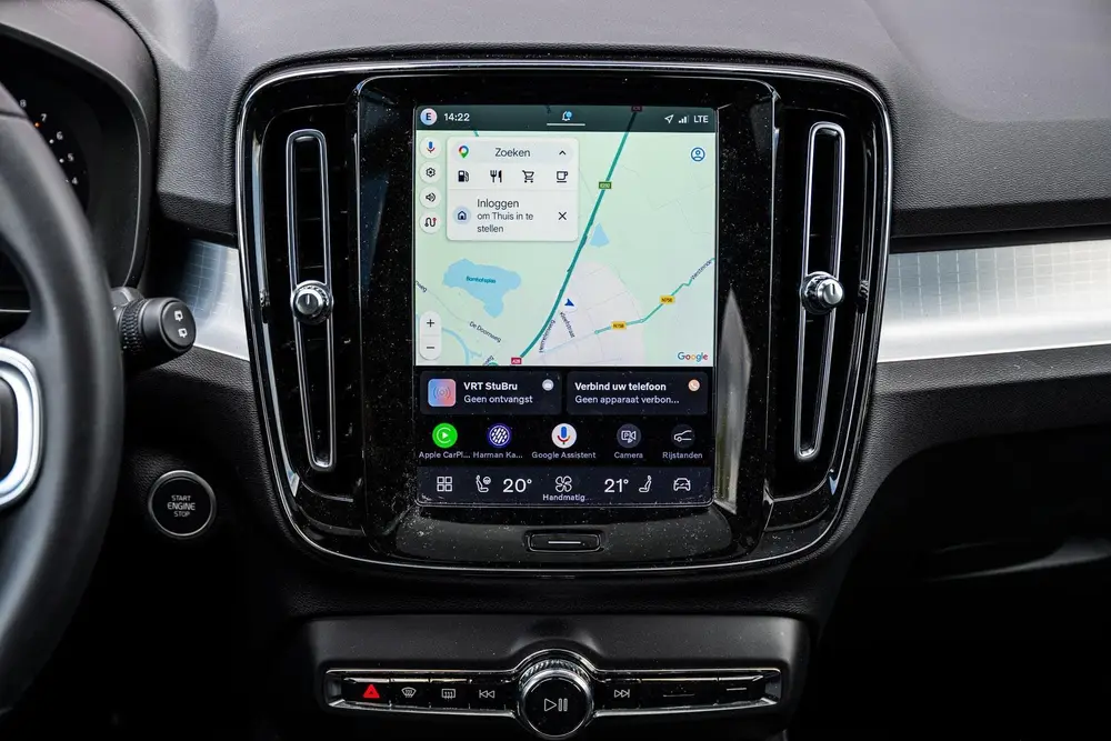 Volvo XC40 2.0 B4 Plus Black Edition | Trekhaak | Lichtmetal uit 2026, foto 14