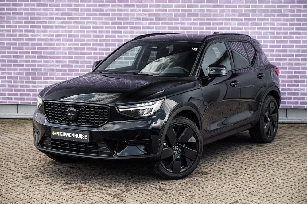 Volvo XC40 2.0 B4 Plus Black Edition | Trekhaak | Lichtmetal uit 2026, foto 17