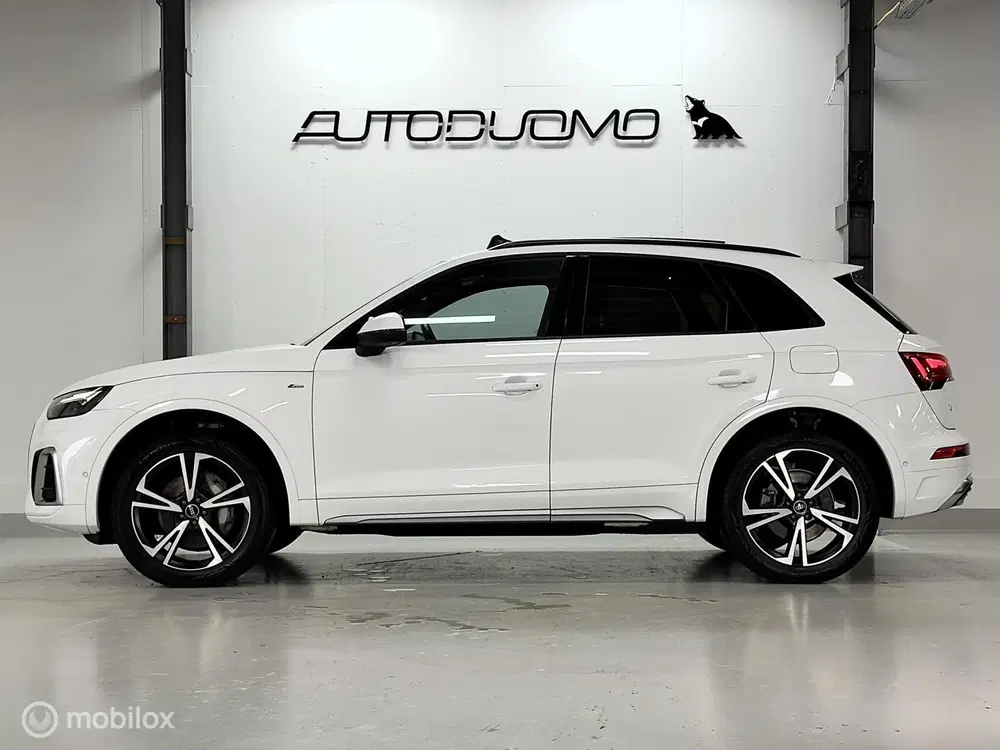 Audi Q5 50 TFSI e Quattro S edition uit 2021, foto 2