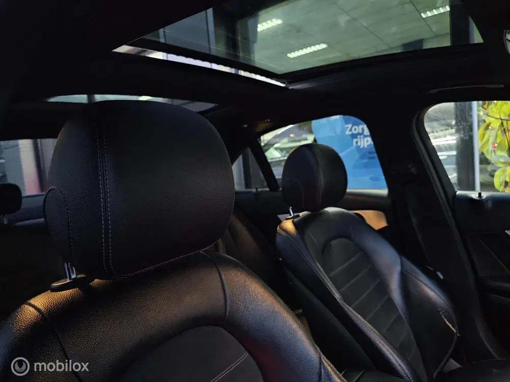 Mercedes-Benz C-Klasse 300 de AMG Panorama uit 2020, foto 13