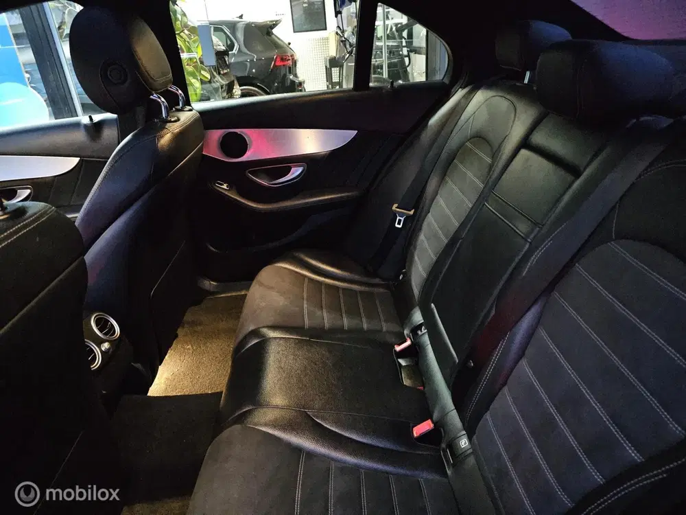 Mercedes-Benz C-Klasse 300 de AMG Panorama uit 2020, foto 4