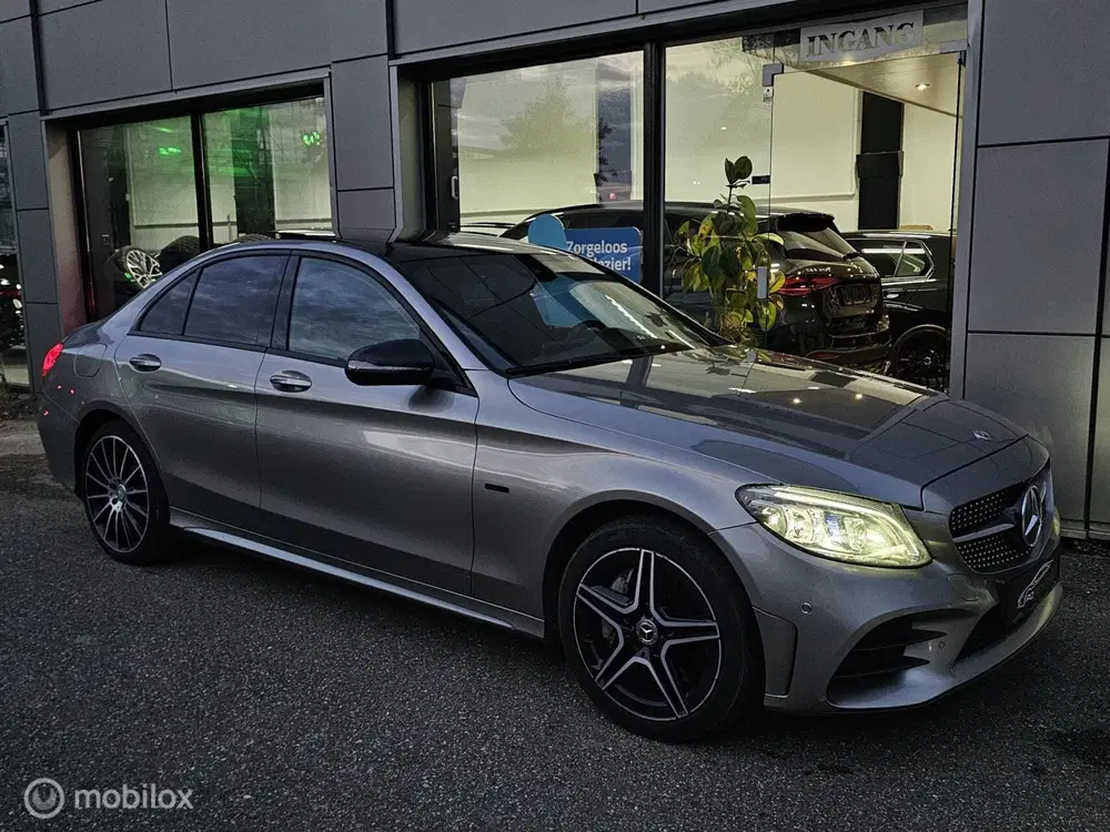 Mercedes-Benz C-Klasse 300 de AMG Panorama uit 2020, foto 6