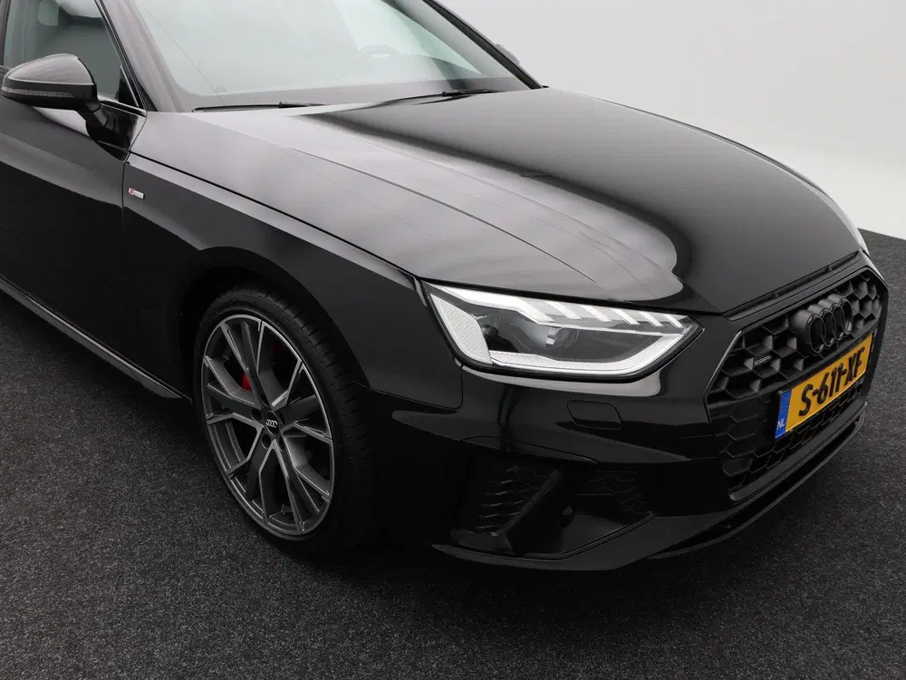 Audi A4 40 TDi 204 Pk Automaat quattro S-Line uit 2022, foto 11