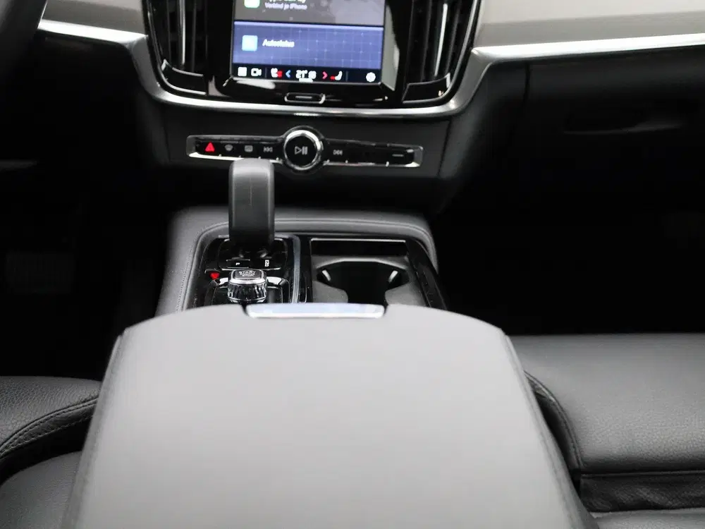 Volvo V90 T6 PHEV Plus Dark Aut. uit 2023, foto 10