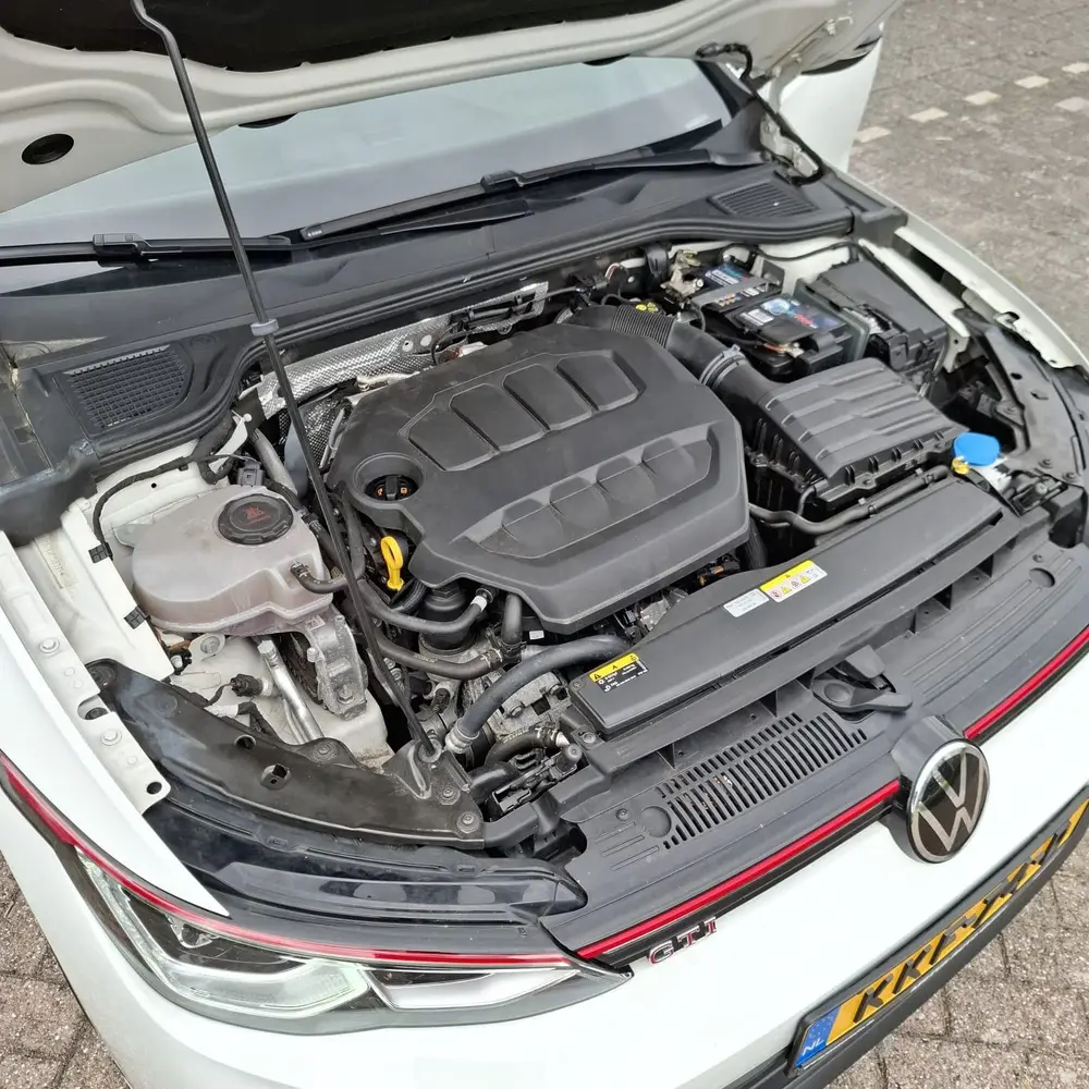 Volkswagen Golf 2.0 TSI OPF 221KW Dsg7 2022 Wit uit 2022, foto 20