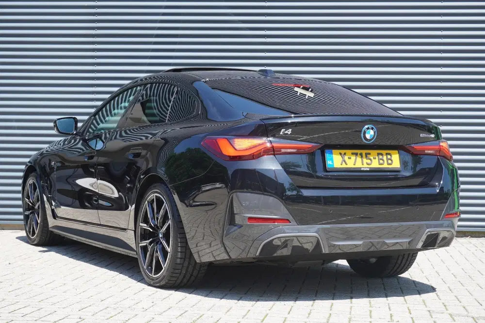 BMW i4 eDrive40 340pk High Executive 84 kWh uit 2023, foto 12