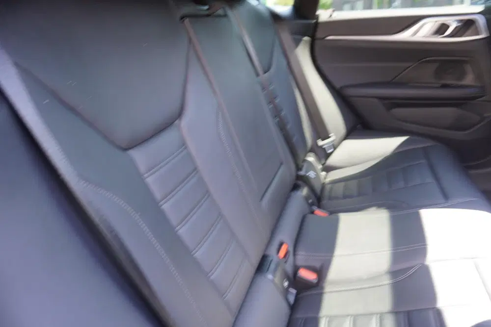 BMW i4 eDrive40 340pk High Executive 84 kWh uit 2023, foto 15