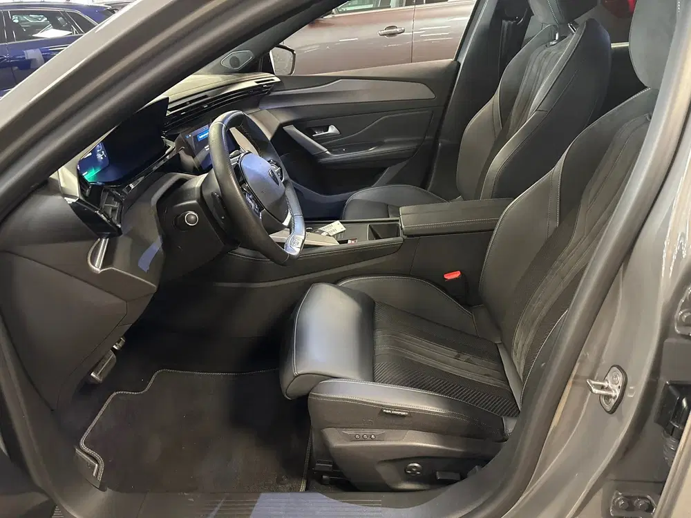 Peugeot 308 1.6 Plug-in Hybrid 180 Allure Avantage GT uit 2025, foto 10