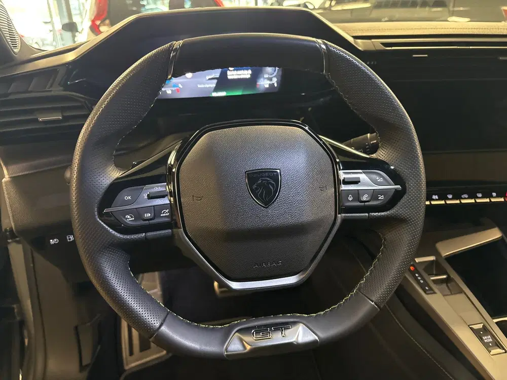 Peugeot 308 1.6 Plug-in Hybrid 180 Allure Avantage GT uit 2025, foto 15
