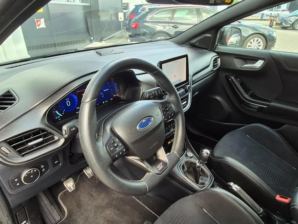 Ford Puma 1.5 ST Performance uit 2021, foto 13