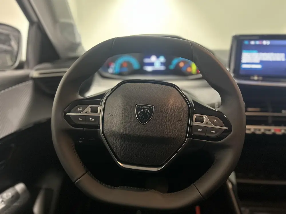 Peugeot 208 1.2 Hybrid 110 e-DCS6 Allure uit 2026, foto 6