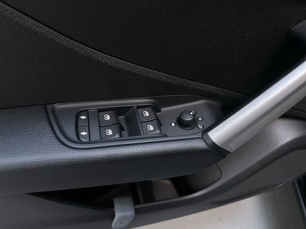 Audi Q2 30 TFSI Pro Line App-Connect DAB+ Climate uit 2022, foto 18