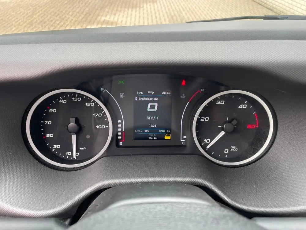 Iveco Daily 40C 21 (bj 2024) uit 2024, foto 11