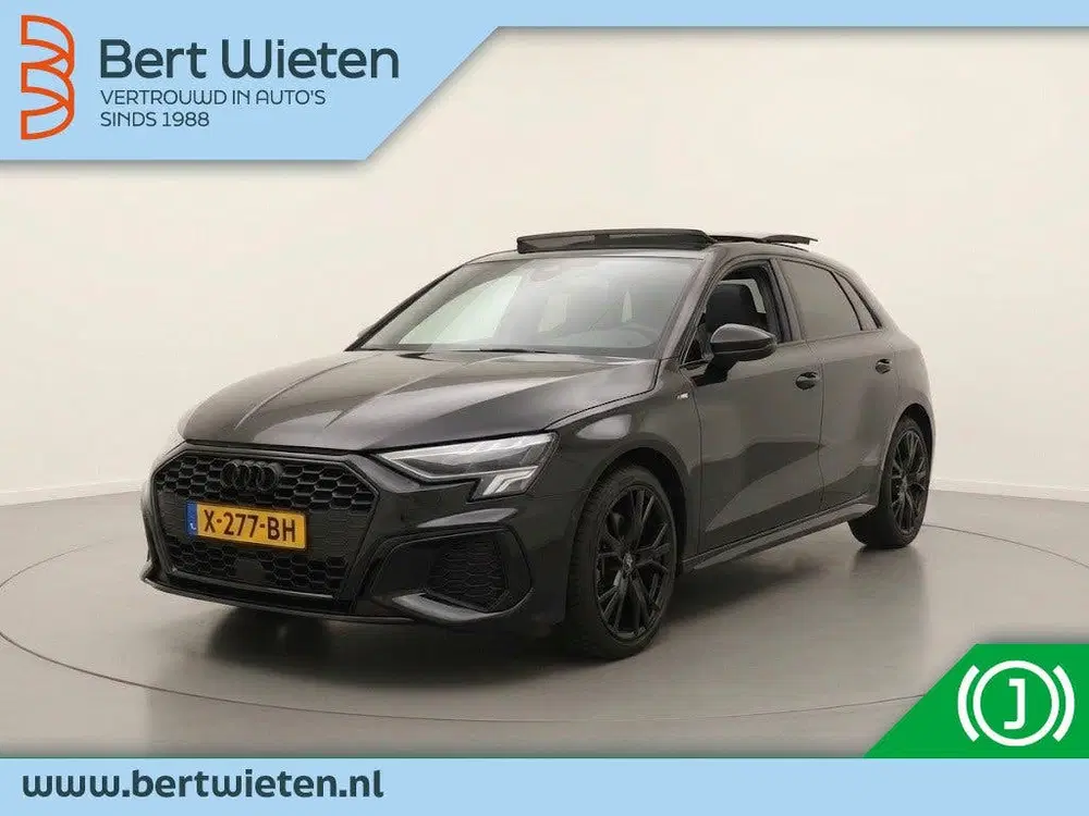 Audi A3 35 TFSI S edition uit 2023
