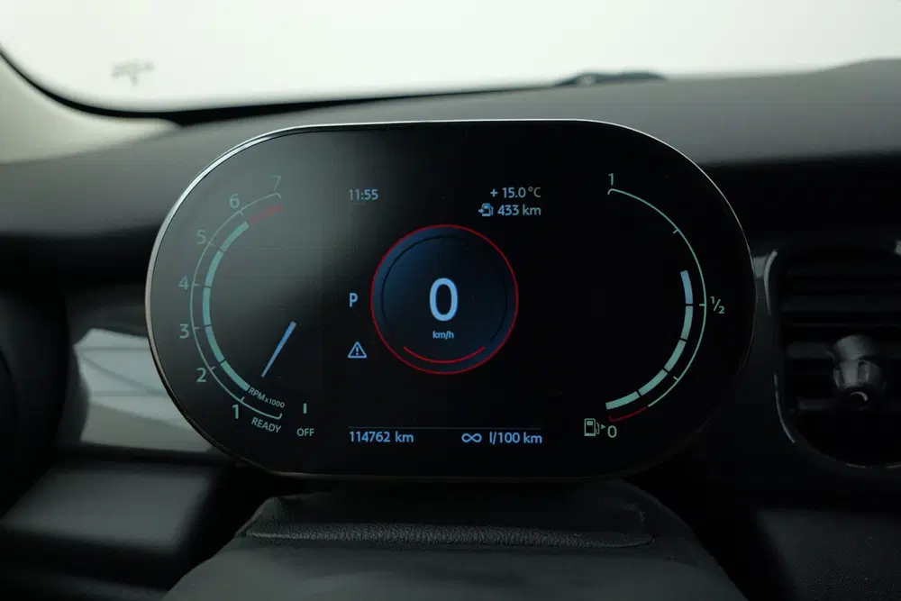 Mini Cooper 1.5 Cooper Essential uit 2021, foto 18