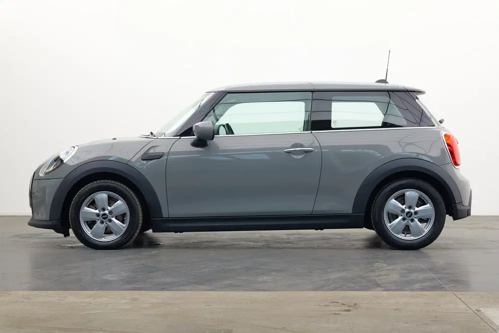 Mini Cooper 1.5 Cooper Essential uit 2021, foto 9