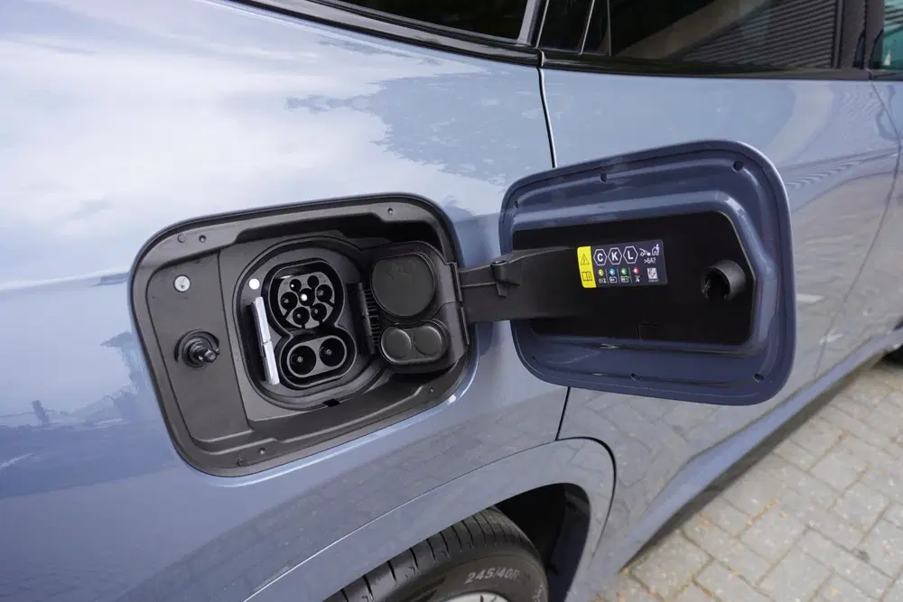 BMW iX1 eDrive20 67 uit 2026, foto 11