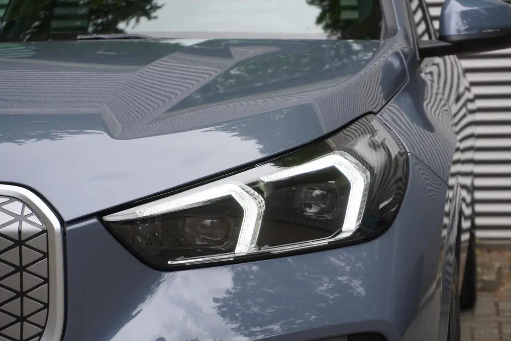 BMW iX1 eDrive20 67 uit 2026, foto 3