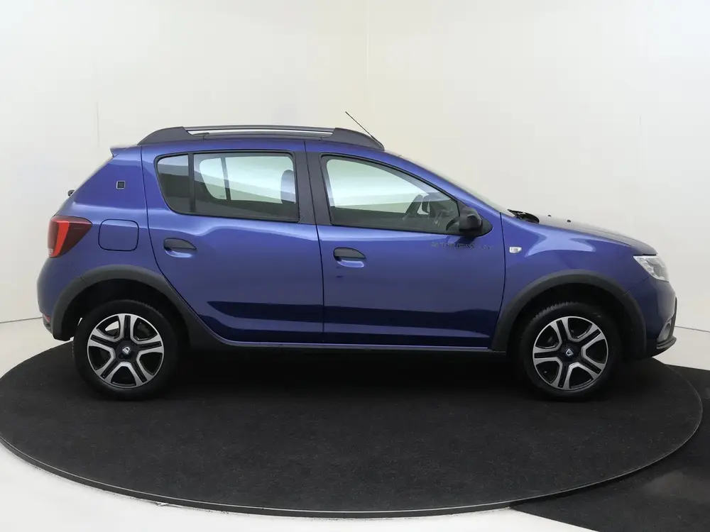 Dacia Sandero 1.0 TCe 100 PK Stepway Serie Limitee 15th Anni uit 2020, foto 13