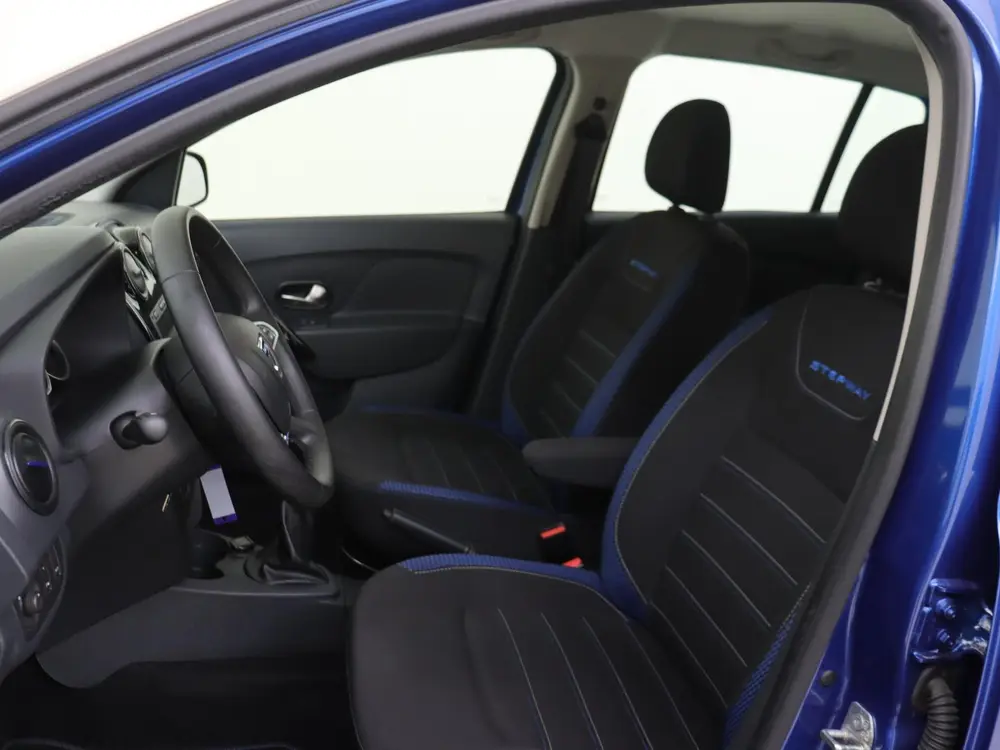 Dacia Sandero 1.0 TCe 100 PK Stepway Serie Limitee 15th Anni uit 2020, foto 15