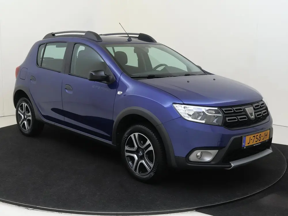 Dacia Sandero 1.0 TCe 100 PK Stepway Serie Limitee 15th Anni uit 2020, foto 3