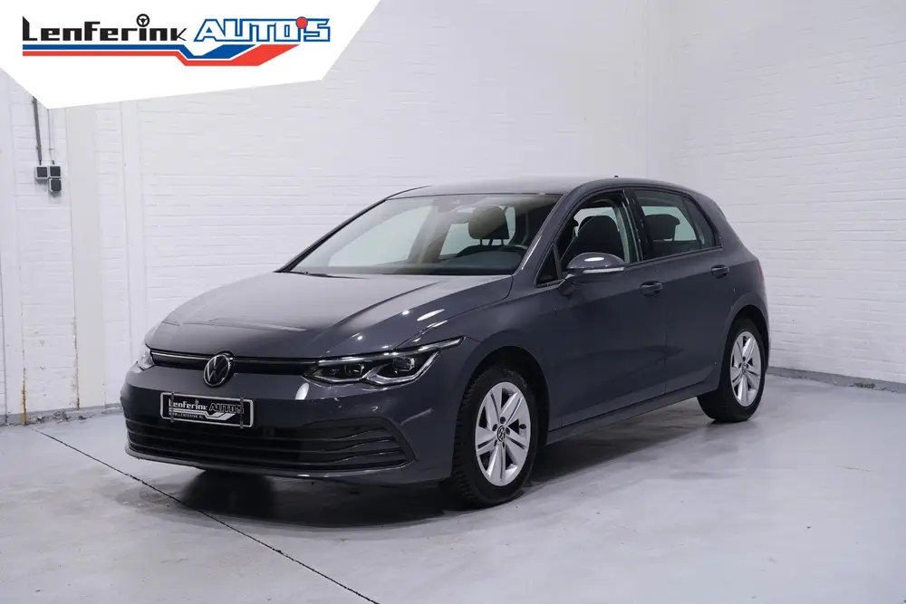 Volkswagen Golf 1.0 eTSI Life Business Apple Carplay Camera uit 2020