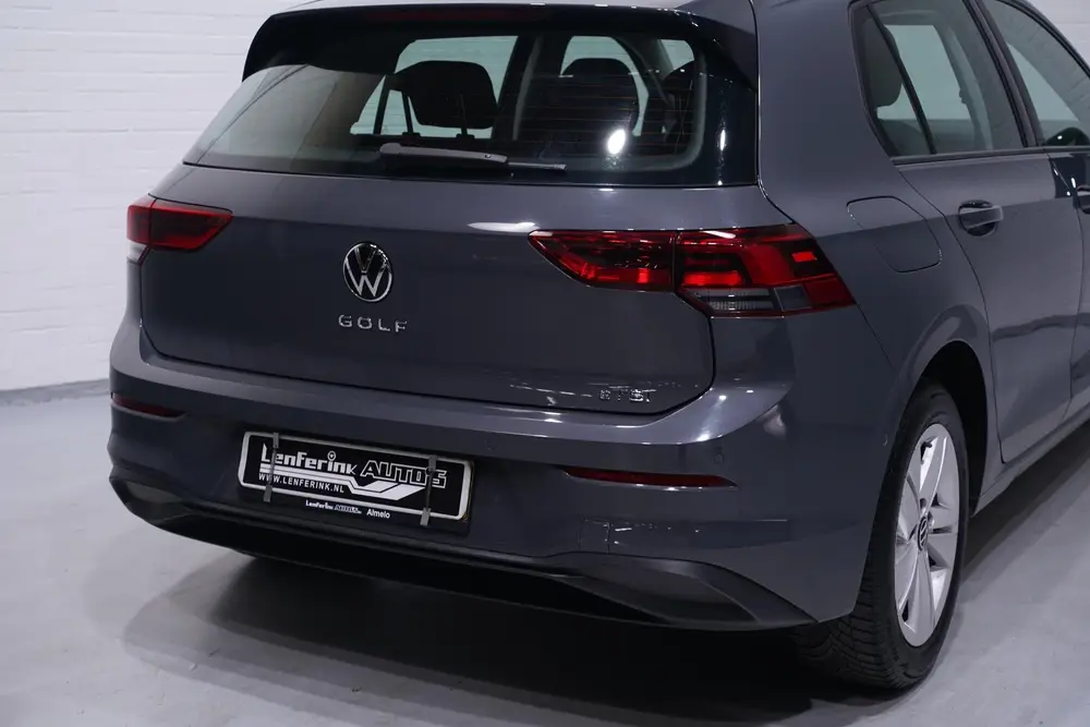 Volkswagen Golf 1.0 eTSI Life Business Apple Carplay Camera uit 2020, foto 13