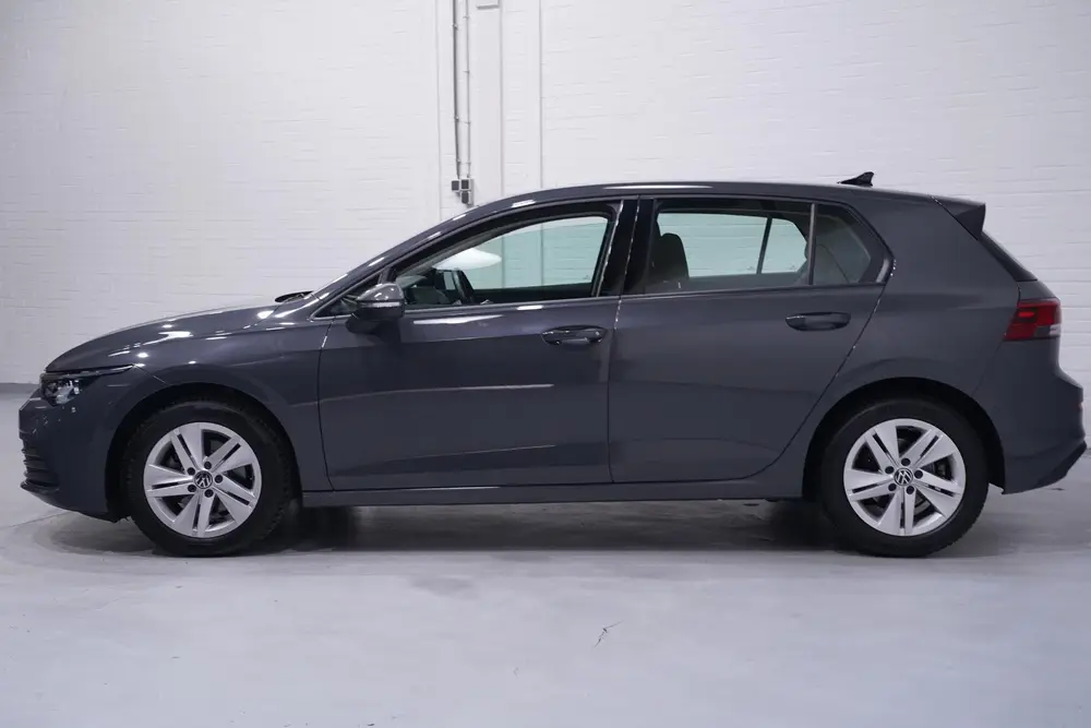 Volkswagen Golf 1.0 eTSI Life Business Apple Carplay Camera uit 2020, foto 4