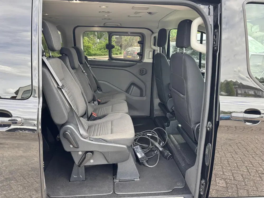 Ford Transit Custom 320 1.0 EcoBoost L1H1 PHEV Titan uit 2021, foto 12