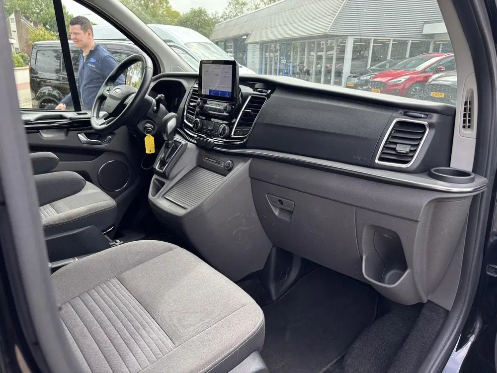Ford Transit Custom 320 1.0 EcoBoost L1H1 PHEV Titan uit 2021, foto 13