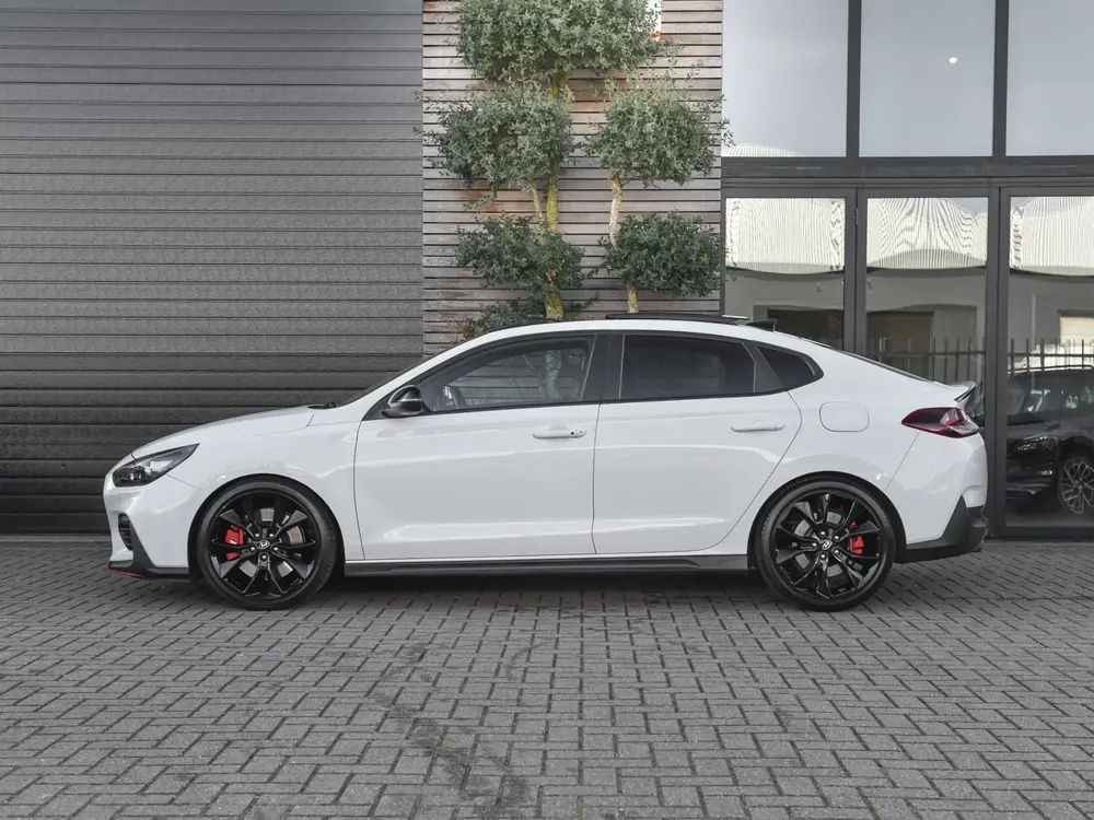 Hyundai I30 2.0 T-GDI N2 Performance Pano Memory Keyless 19 uit 2019, foto 4