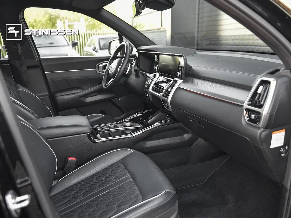 Kia Sorento 1.6 T-GDI Plug-in Hybrid 4WD ExecutiveLine uit 2021, foto 12