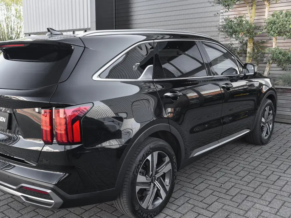 Kia Sorento 1.6 T-GDI Plug-in Hybrid 4WD ExecutiveLine uit 2021, foto 16