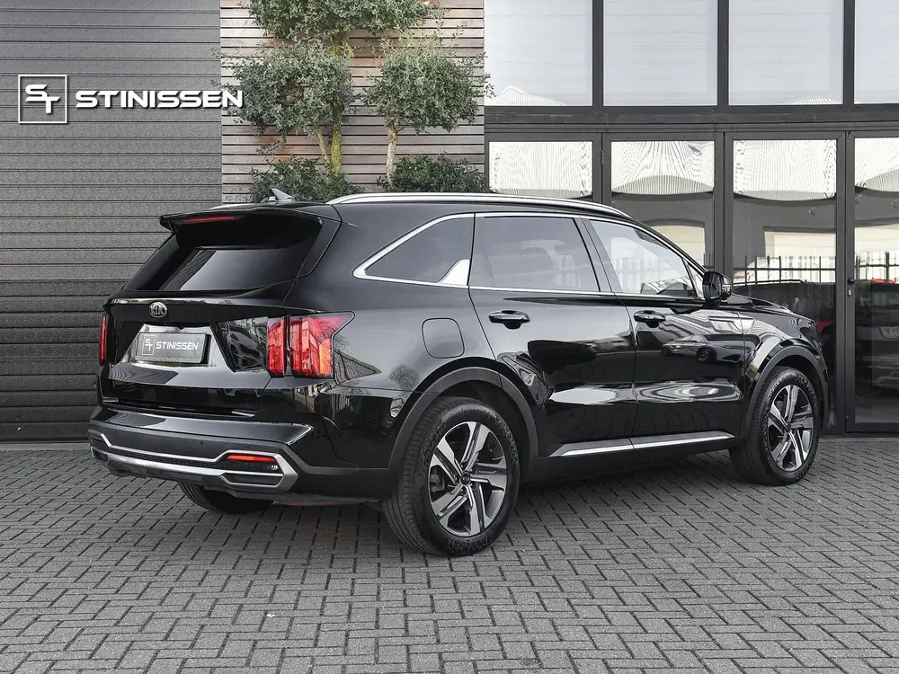 Kia Sorento 1.6 T-GDI Plug-in Hybrid 4WD ExecutiveLine uit 2021, foto 2