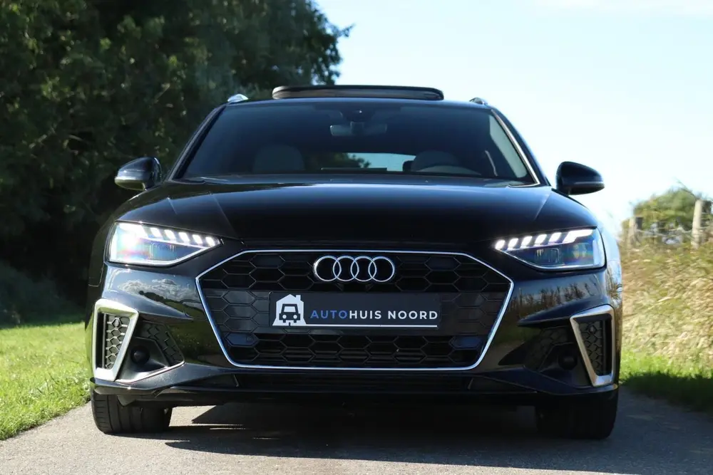 Audi A4 35 TFSI uit 2021, foto 4