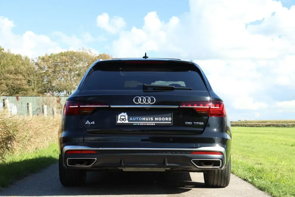 Audi A4 35 TFSI uit 2021, foto 7