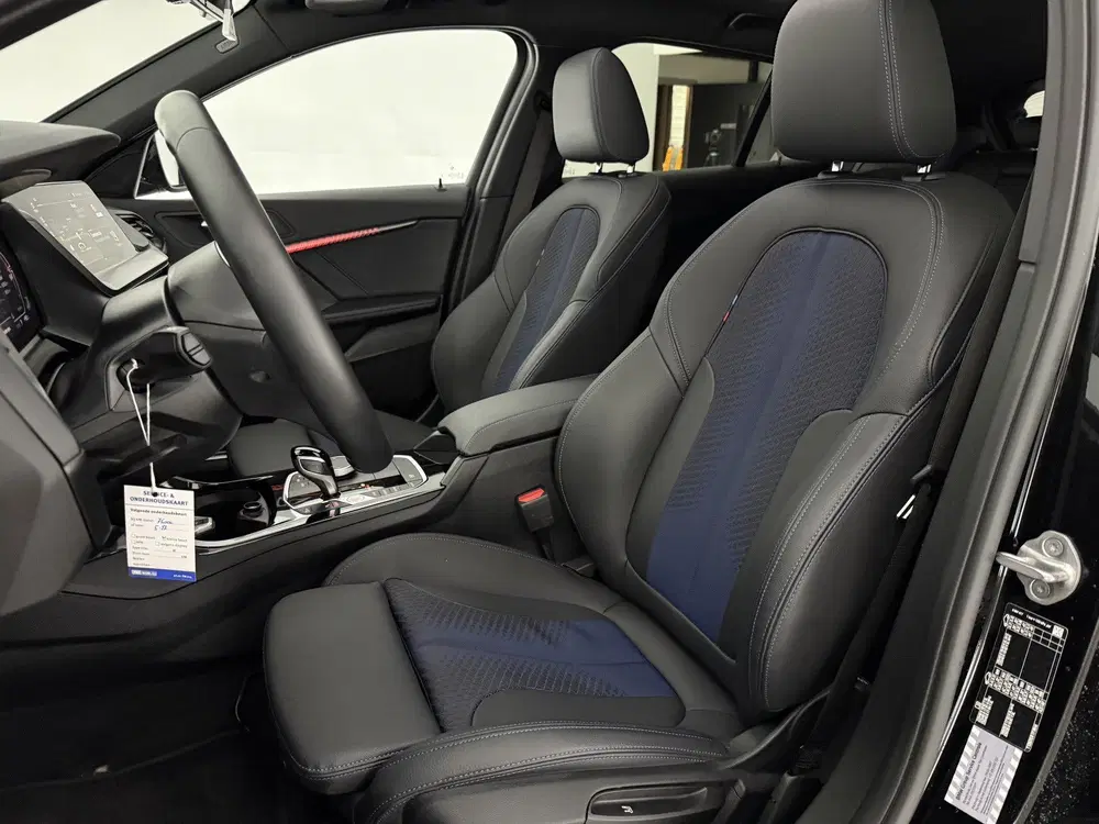 BMW 1-serie 118i M-Sport uit 2023, foto 15