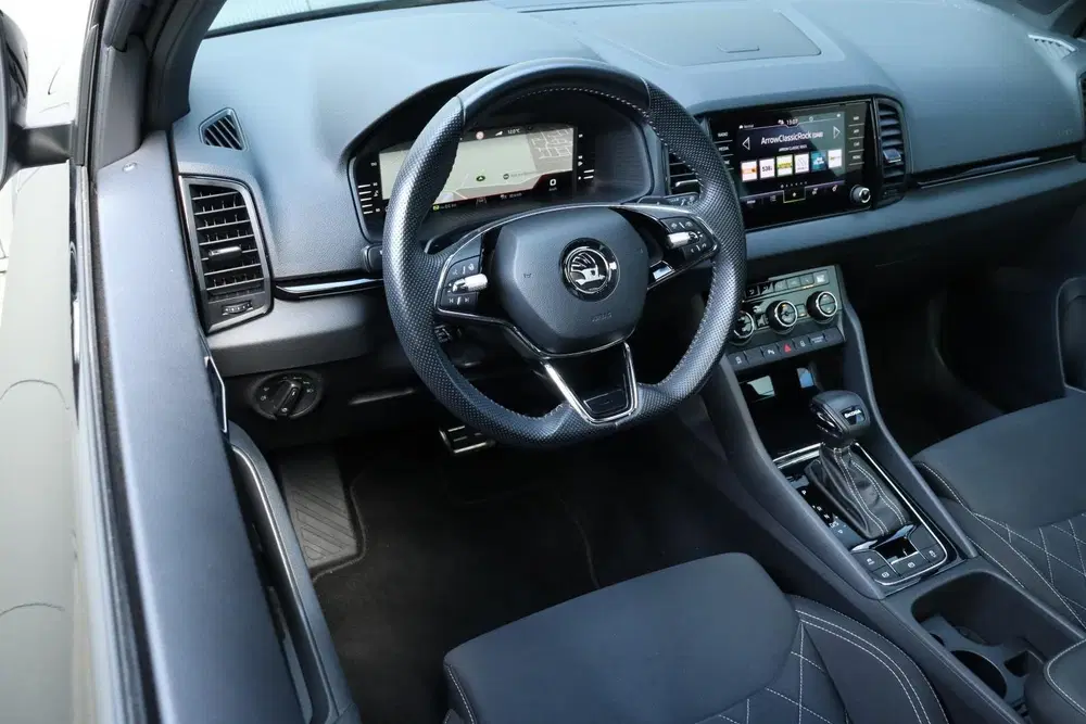 Skoda Karoq 1.5 TSI uit 2023, foto 20