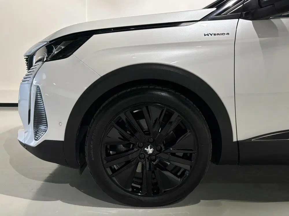 Peugeot 3008 1.6 HYbrid4 300PK GT uit 2021, foto 12
